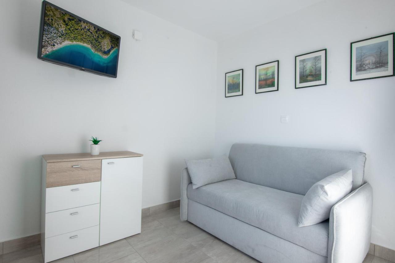 Villa Pelargonia Makarska Luaran gambar
