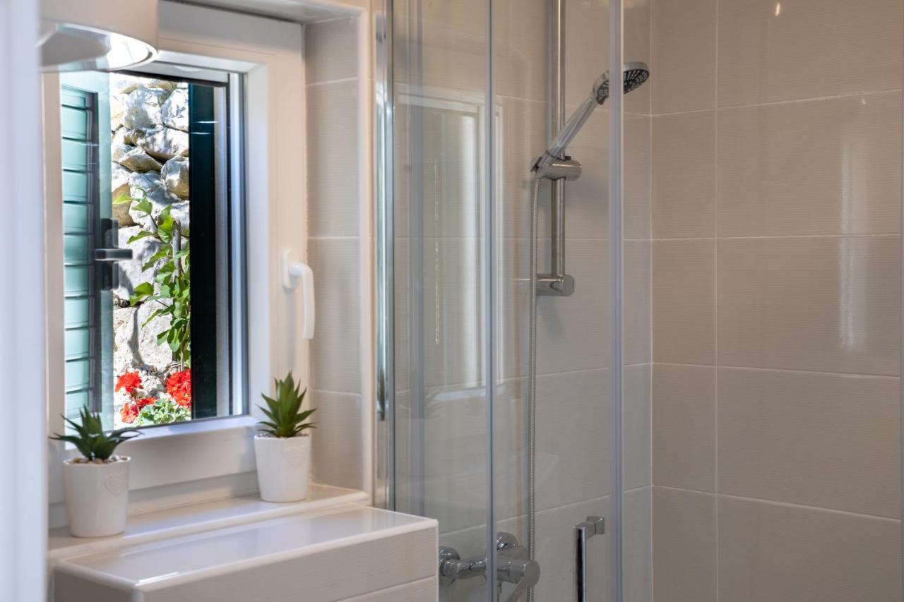 Villa Pelargonia Makarska Luaran gambar